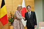 05-12-2022 Japan Prime Minister Fumio Kishida welcomes Princess Astrid of Belgium at the start of their meeting at the prime minister s official residence in Tokyo.

© PPE/ddp/abaca/anadolu/pool/Kazuhiro Nogi
