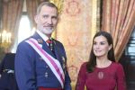 06-01-2023 Madrid Queen Letizia and King Felipe during a meeting wih officials from the government, the ministery of defence and the civil guards after the new year's military parade, the Pascua Militar Epiphany day 2023, at the Throne room in the royal palace in Madrid.

No Spain

© PPE/Thorton