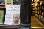 05-01-2023 London A view of the book of Prince Harry Duke of Sussex, Spare, on display at the entrance of a bookshop in London, United Kingdom.
A new memoir by the UK s Prince Harry reportedly describes a physical fight he had with his brother Prince William that left Harry injured. 

© PPE/ddp/abaca/anadolu/Rasid Necati Aslim  
