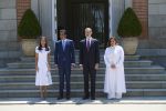 17-05-2022 Madrid Queen Letizia and King Felipe during a meeting with Seikh Tamin Bin Hamad Al Thani, Emir of Qatar, and Seiches Jawaher Bint Hamad Bin Suhaim Al Thani at the royal palace in Madrid during the statevisit to Spain.

No Spain

© PPE/Thorton